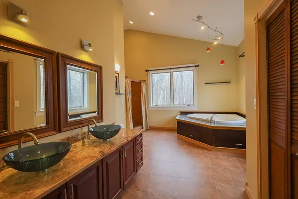 $3,500 | 67 Anderson Pond Road, Grantham, NH 03753