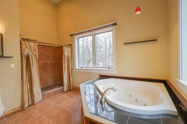 $3,500 | 67 Anderson Pond Road, Grantham, NH 03753