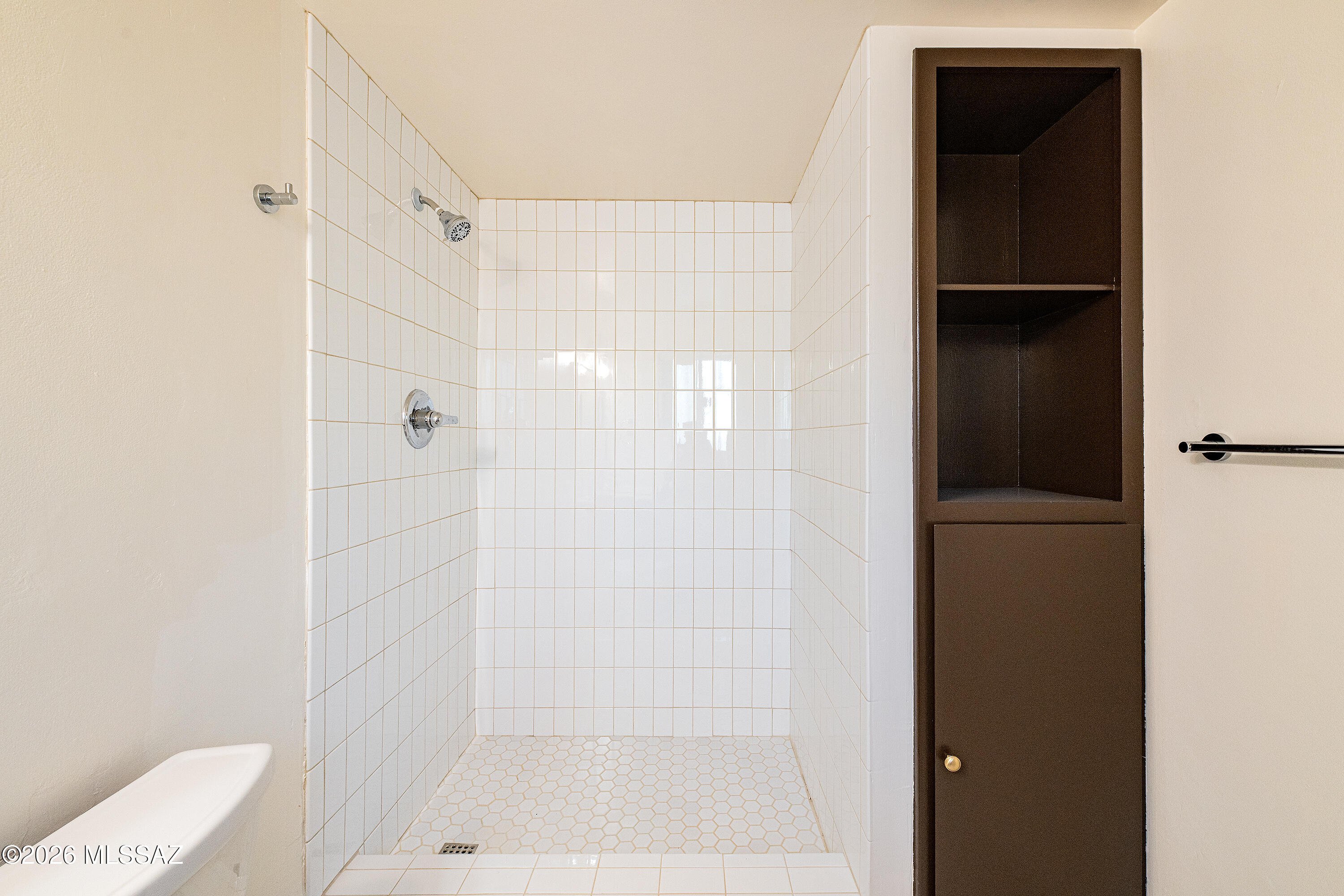 5901 North Oracle Road, Unit 28 Tucson, AZ 85704 - Photo 23 of 30 5901 Oracle 28 (22)