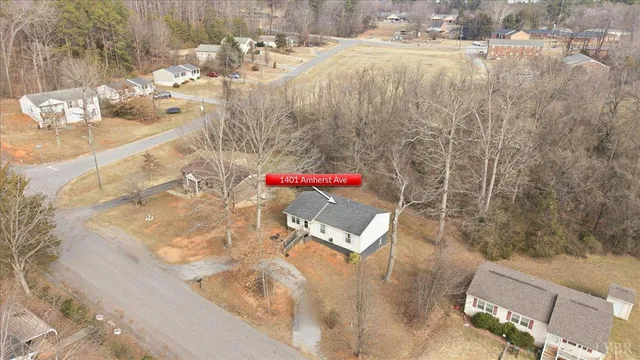 $127,200 | 1401 Amherst Avenue, Altavista, VA 24517