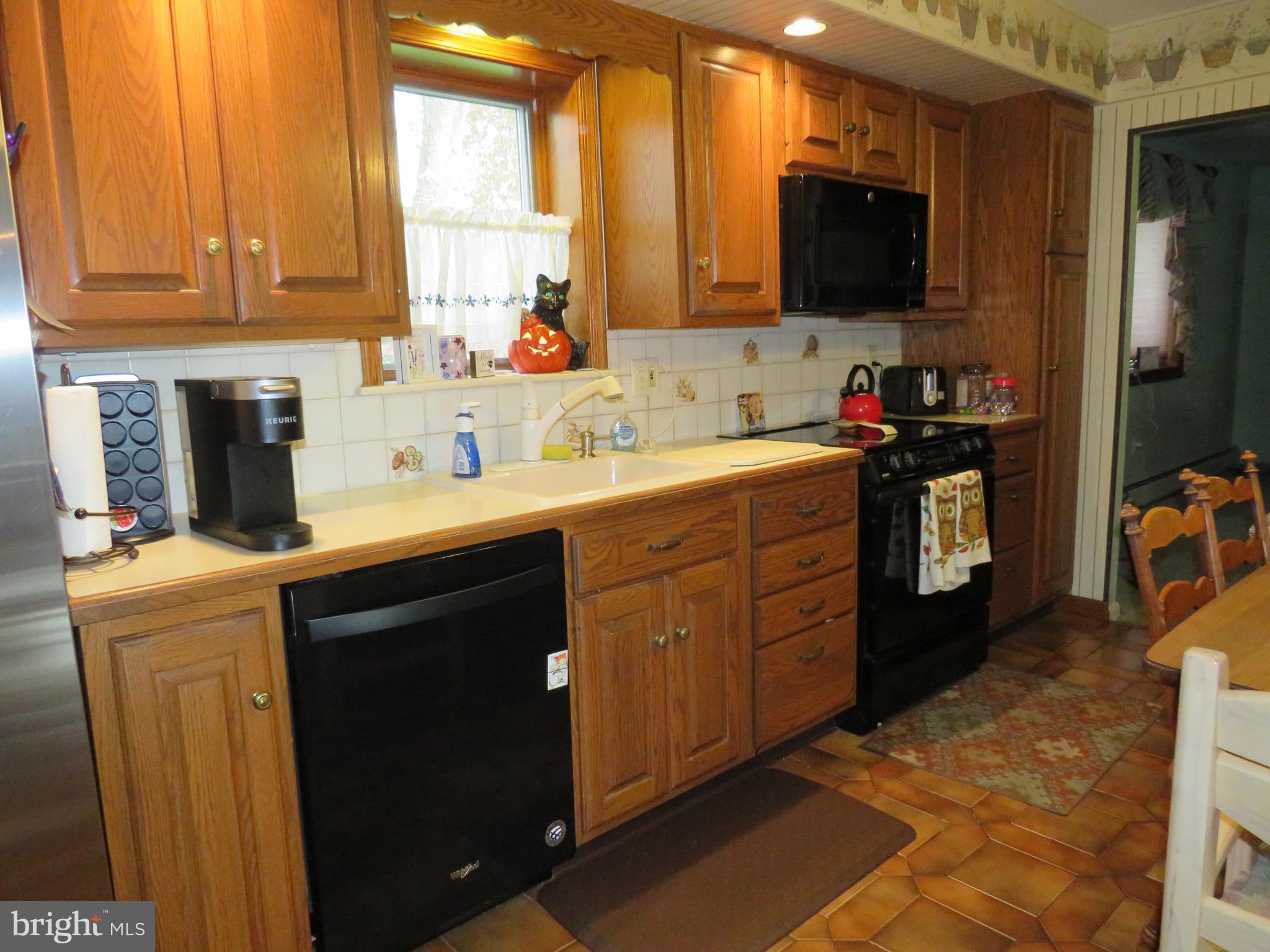 534 Winchester Road Warminster, PA 18974 - Photo 29 of 44