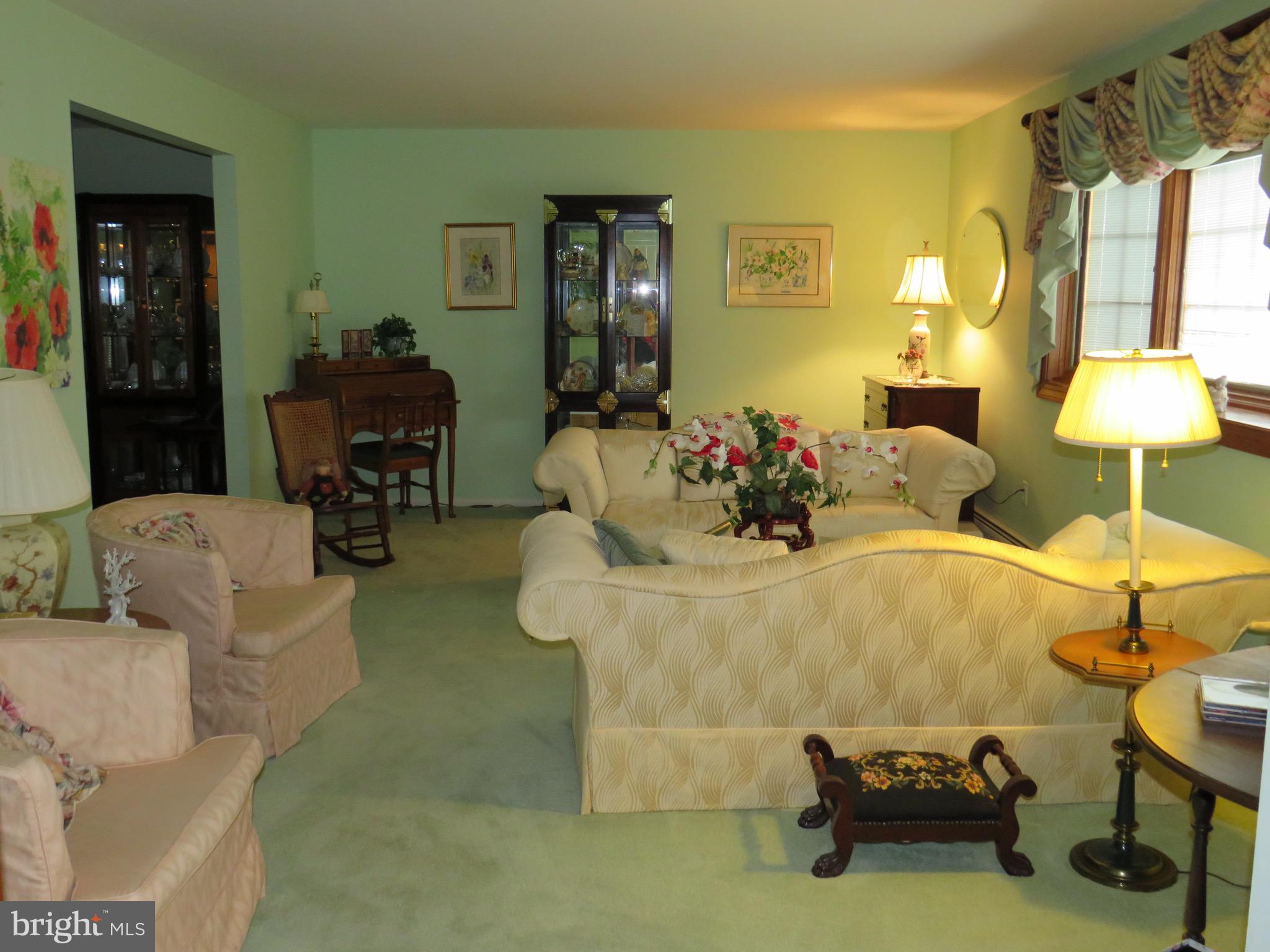 534 Winchester Road Warminster, PA 18974 - Photo 7 of 44