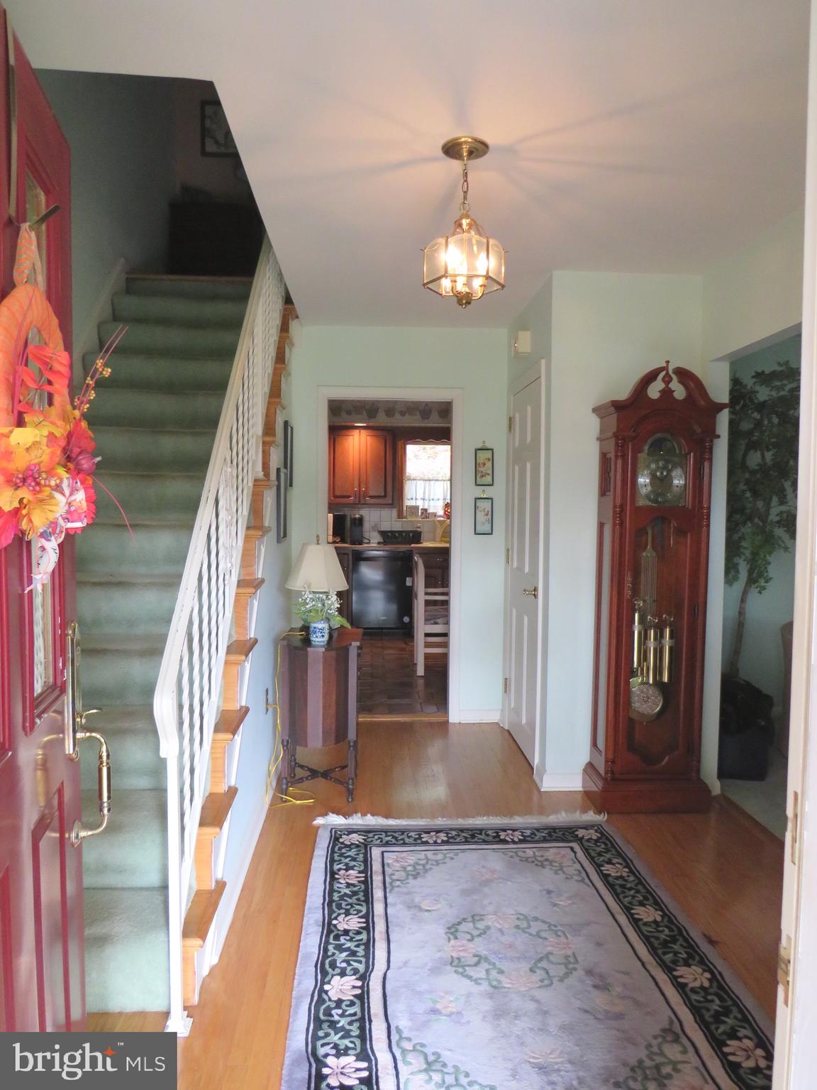 534 Winchester Road Warminster, PA 18974 - Photo 8 of 44