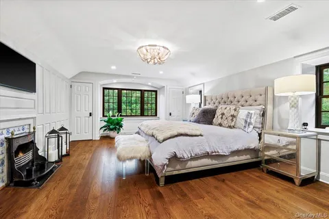 $3,475,000 | 16 Pleasant Ridge Road, Harrison, NY 10528