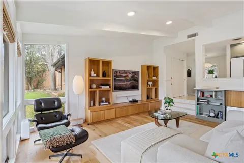 $600,000 | 2606 Birdcreek Drive, Temple, TX 76502