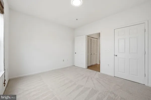 $450,000 | 9490 Virginia Center Boulevard, Unit 230, Vienna, VA 22181