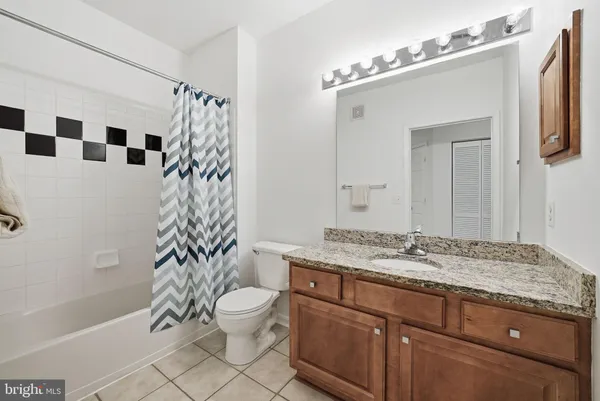 $450,000 | 9490 Virginia Center Boulevard, Unit 230, Vienna, VA 22181