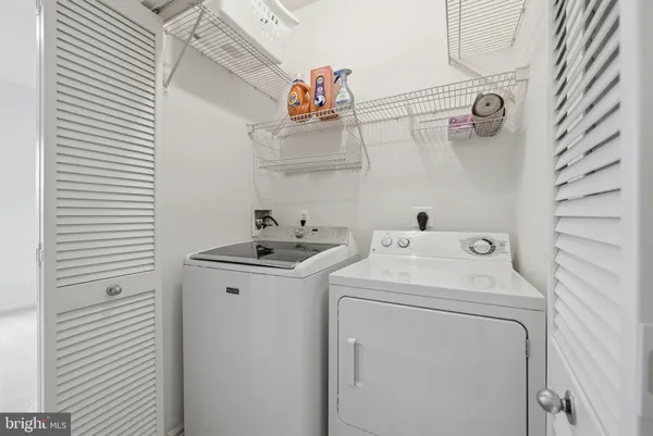 $450,000 | 9490 Virginia Center Boulevard, Unit 230, Vienna, VA 22181