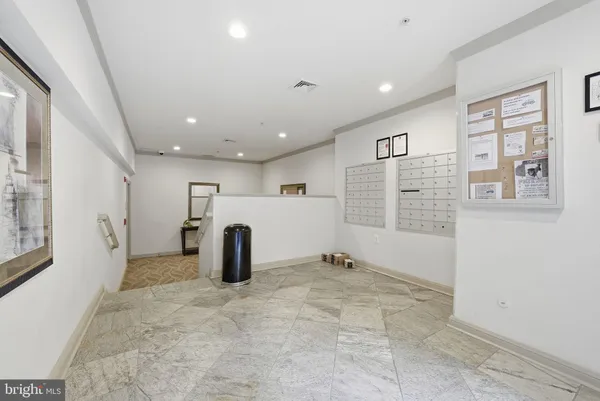 $450,000 | 9490 Virginia Center Boulevard, Unit 230, Vienna, VA 22181