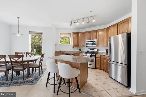 $450,000 | 9490 Virginia Center Boulevard, Unit 230, Vienna, VA 22181