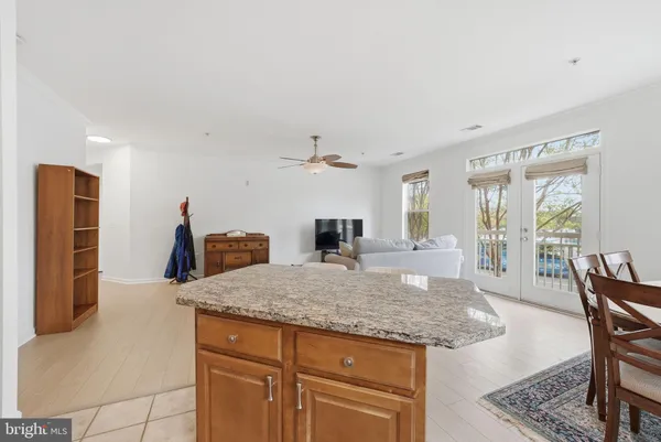 $450,000 | 9490 Virginia Center Boulevard, Unit 230, Vienna, VA 22181
