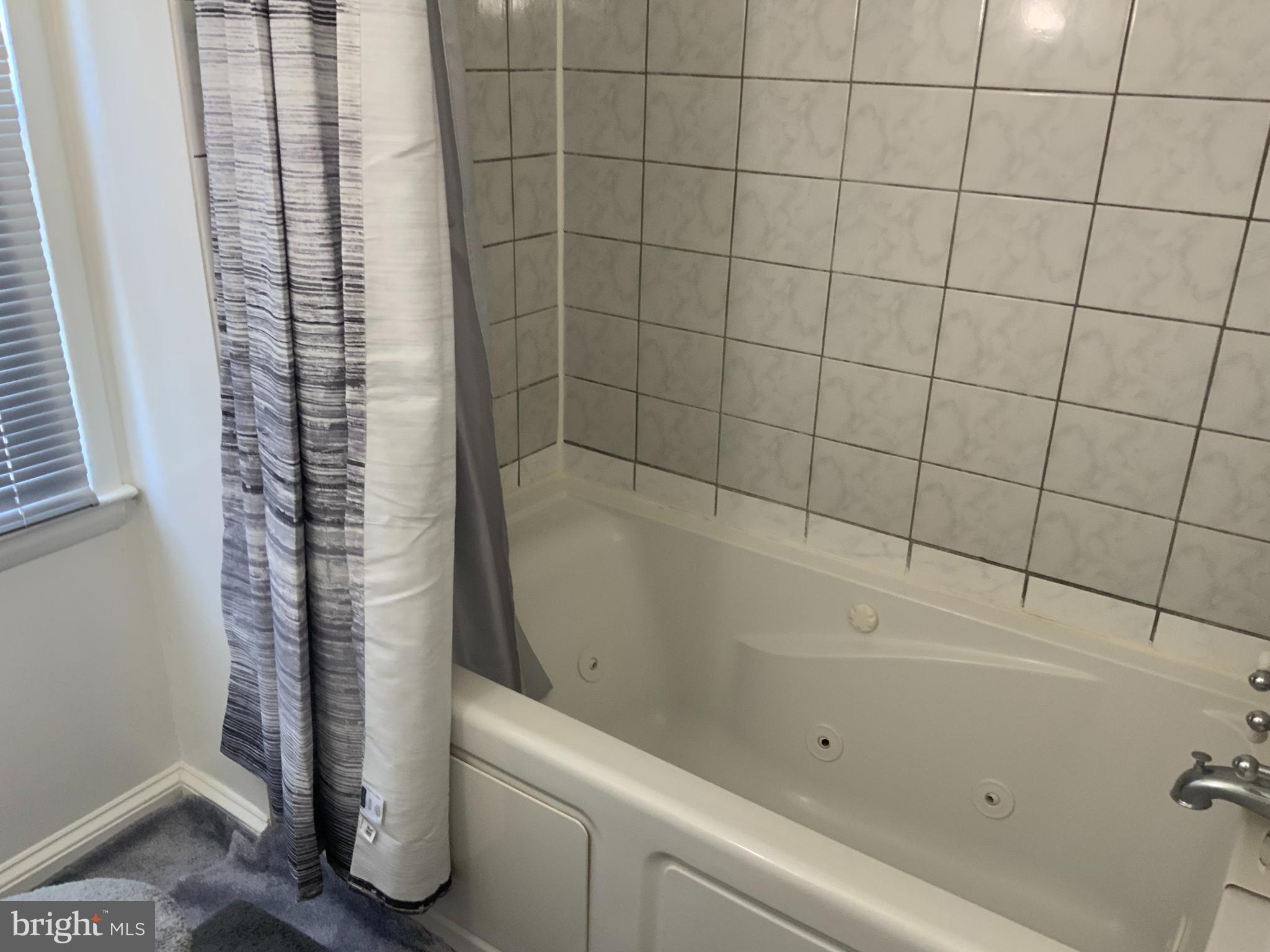 5635 Arnhem Road Baltimore, MD 21206 - Photo 21 of 35 Gallery Image 21