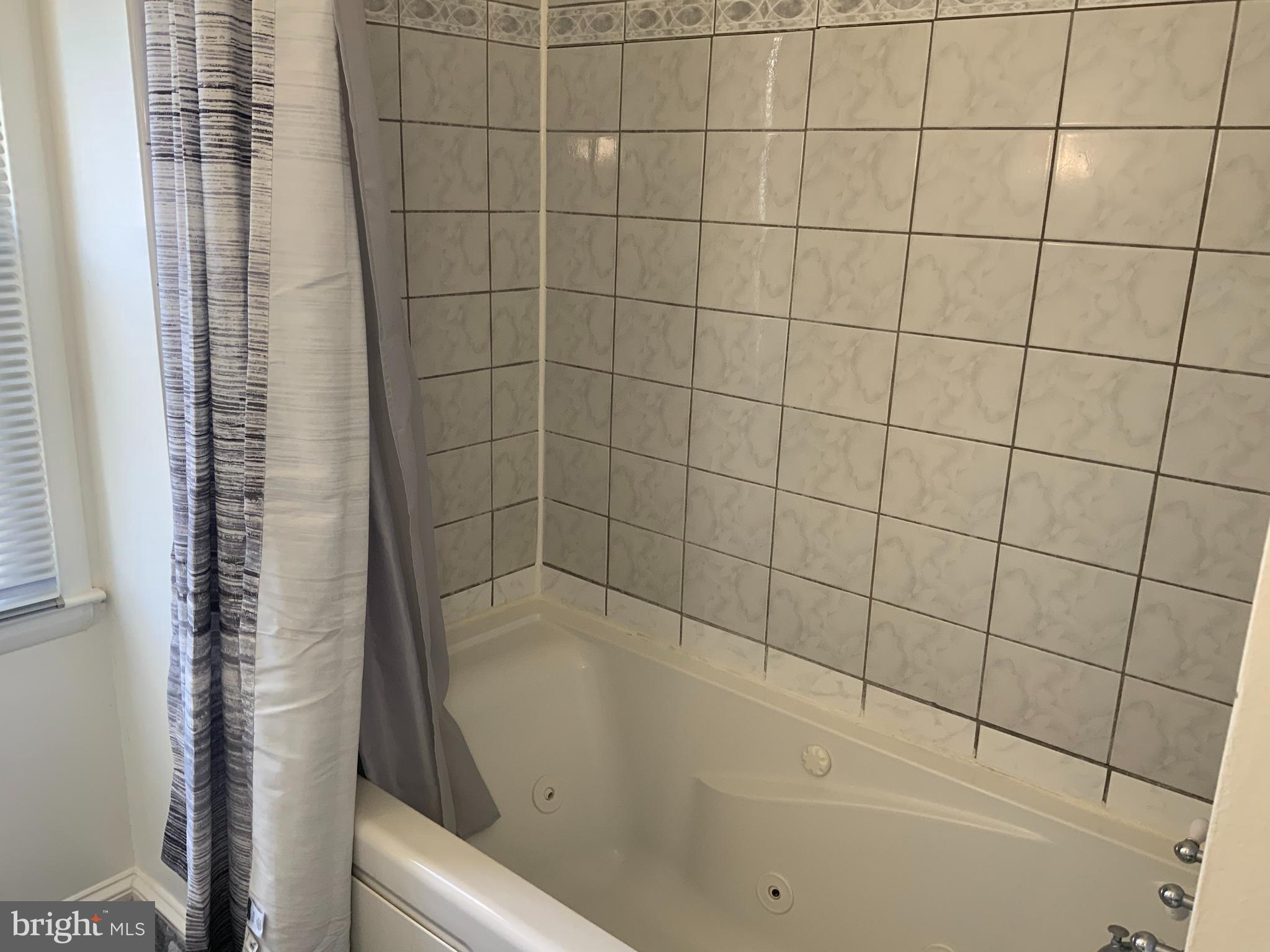 5635 Arnhem Road Baltimore, MD 21206 - Photo 24 of 35 Gallery Image 24