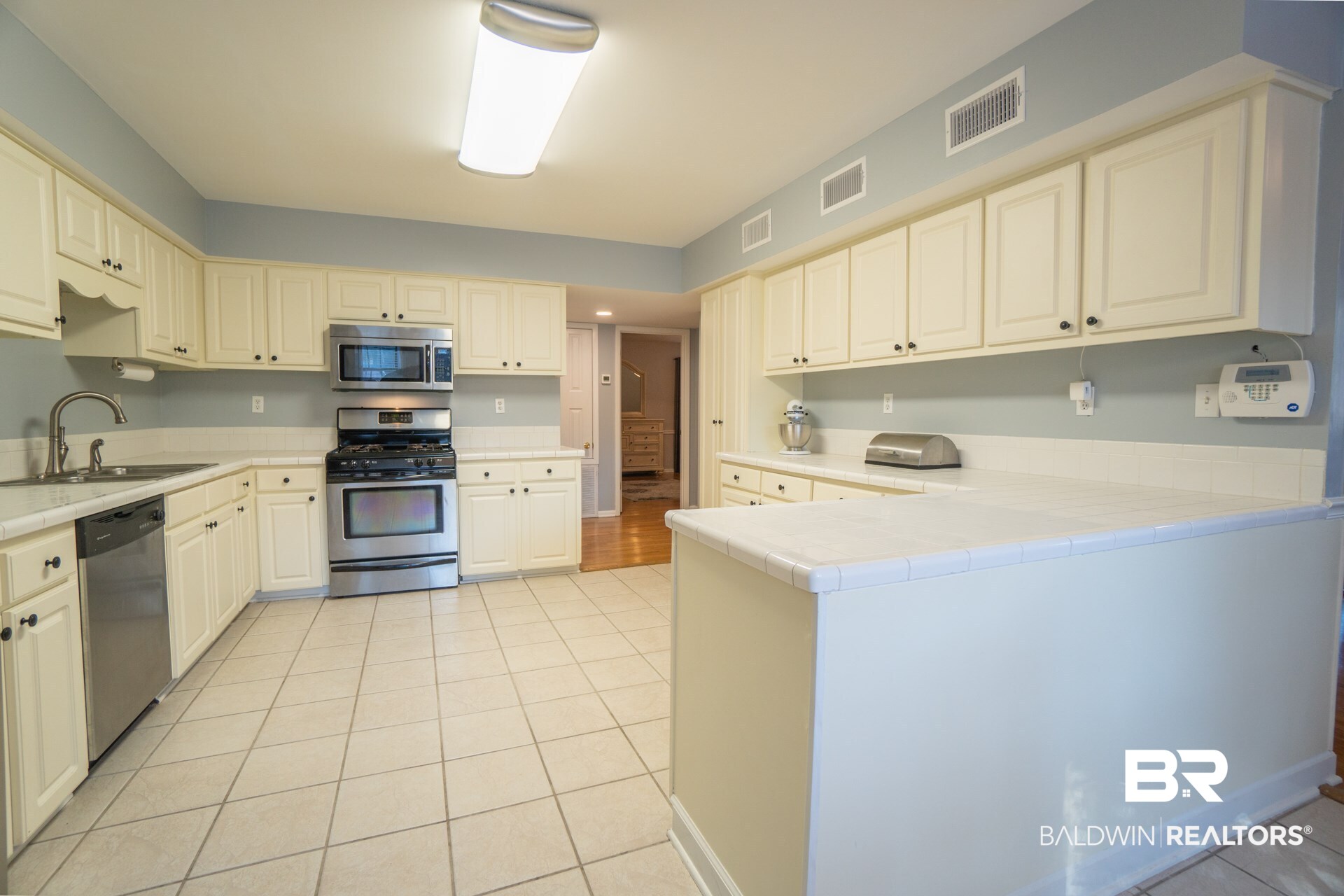 10809 Gregg Road Semmes, AL 36575 - Photo 10 of 23