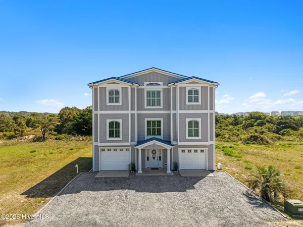 $1,390,000 | 128 Blockade Runner Drive, Holden Beach, NC 28462