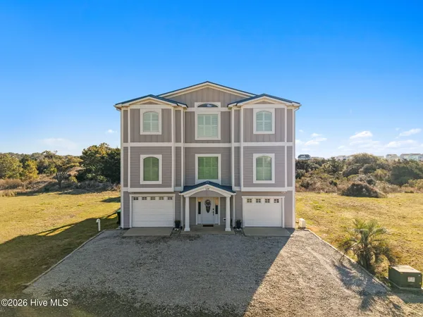 $1,390,000 | 128 Blockade Runner Drive, Holden Beach, NC 28462