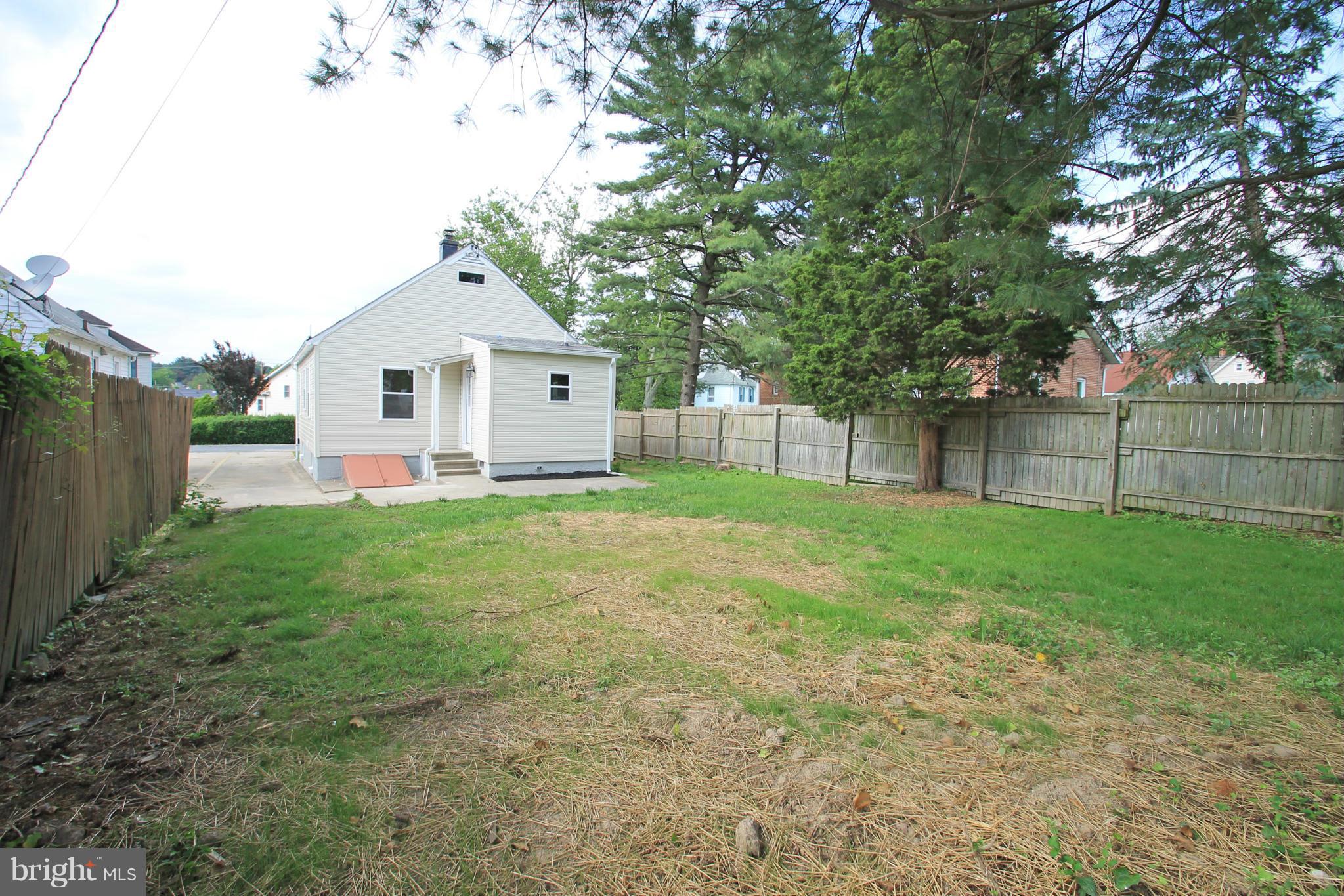 4611 Ridgeway Avenue Baltimore, MD 21206 - Photo 22 of 22 Exterior (Rear)