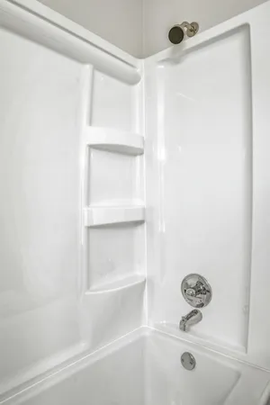 $185,000 | 3150 Glen Oaks Avenue, Unit 105A, White Bear Lake, MN 55110