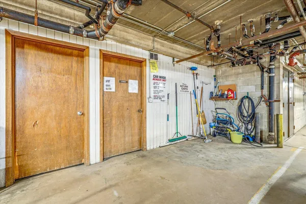 $185,000 | 3150 Glen Oaks Avenue, Unit 105A, White Bear Lake, MN 55110