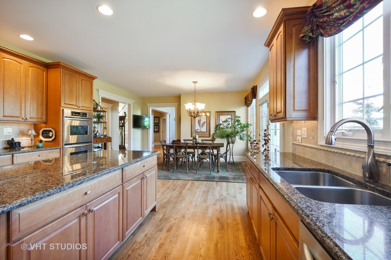 1012 Ridgeview Drive Inverness, IL 60010 - Photo 10 of 32