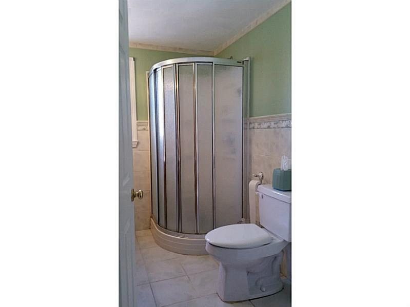 54 Rome Avenue Providence, RI 02908 - Photo 9 of 21 Bathroom.