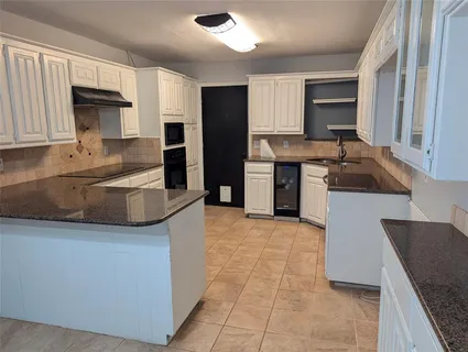 $320,000 | 1816 Crooked Lane, Fort Worth, TX 76112