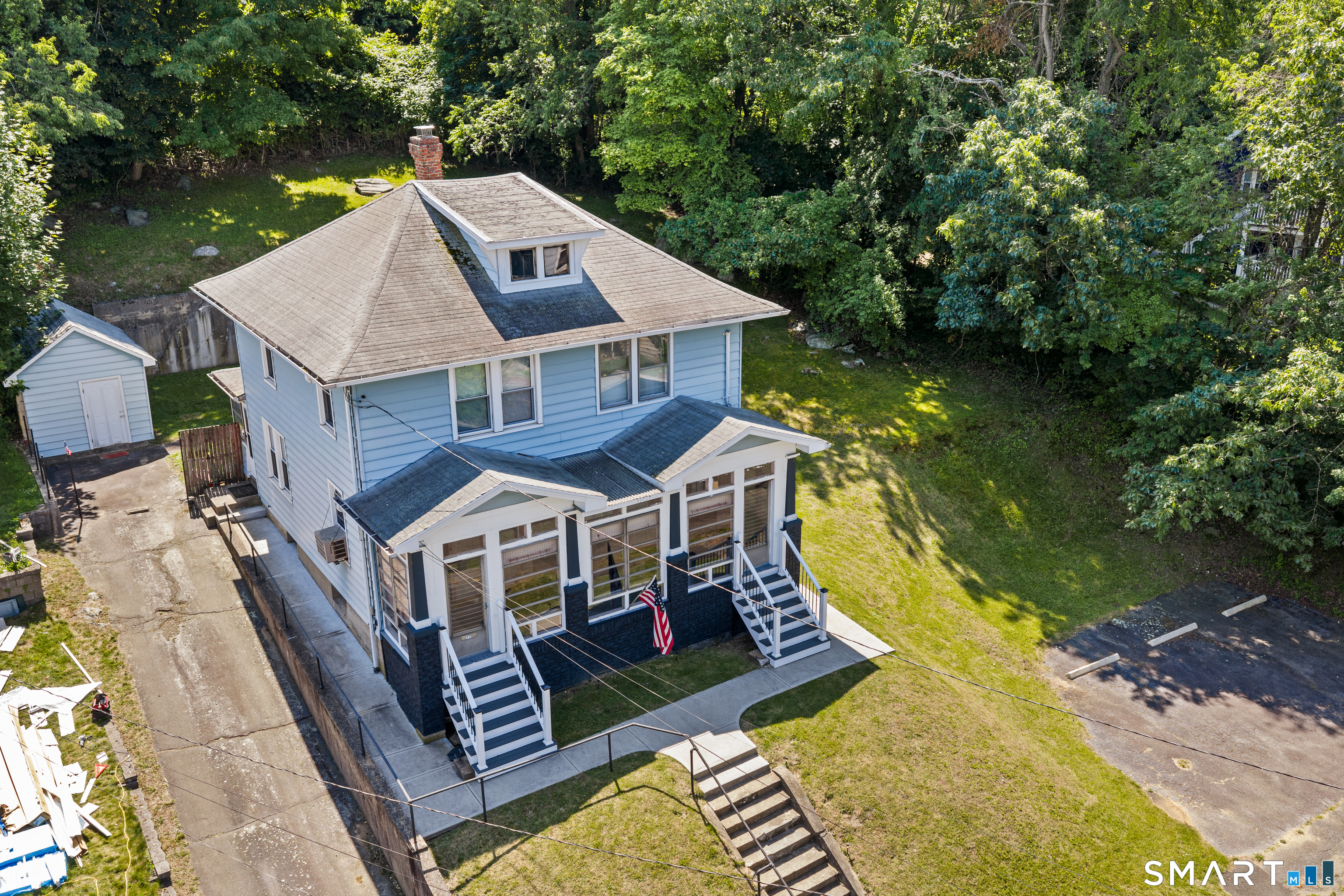 77 Westbury Park Road Watertown, CT 06795 - Photo 4 of 40