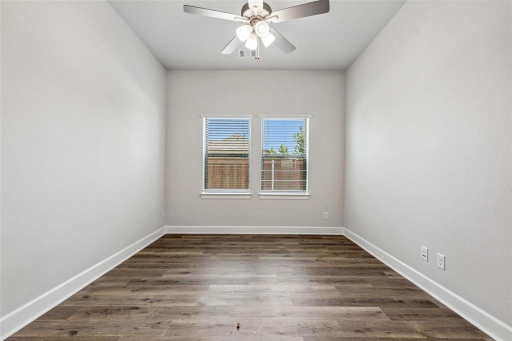 2813 Trinity Ridge Street Mansfield, TX 76063 - Photo 10 of 27