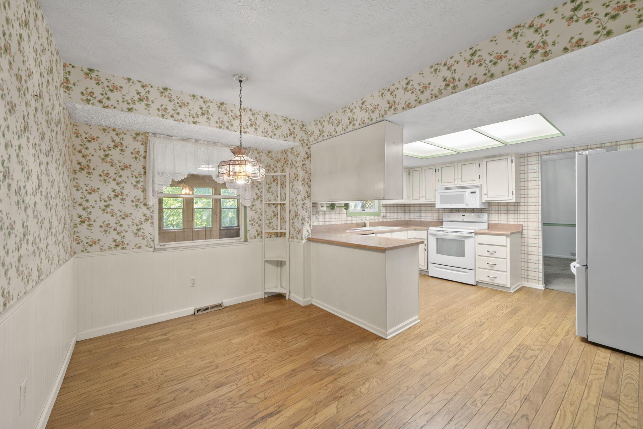 6624 Lisa Marie Road Columbus, OH 43229 - Photo 21 of 69 21