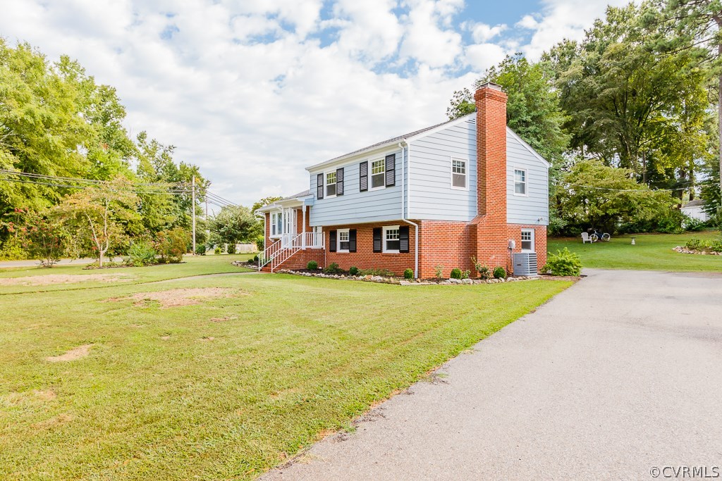 9301 Ridgefield Road Henrico, VA 23229 - Photo 3 of 39 Gallery Image 3