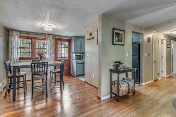 14 Flash Road North Reading, MA 01864 - Photo 6 of 16 Gallery Image 6