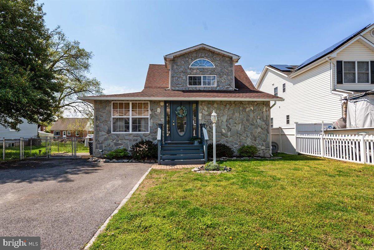 8426 Garden Road Pasadena, MD 21122 - Photo 1 of 32 Gallery Image 1