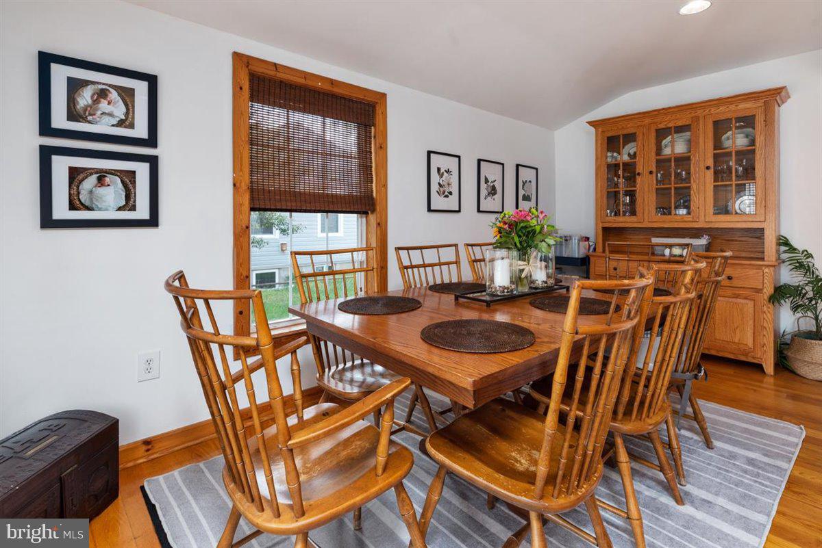 8426 Garden Road Pasadena, MD 21122 - Photo 6 of 32 Dining room