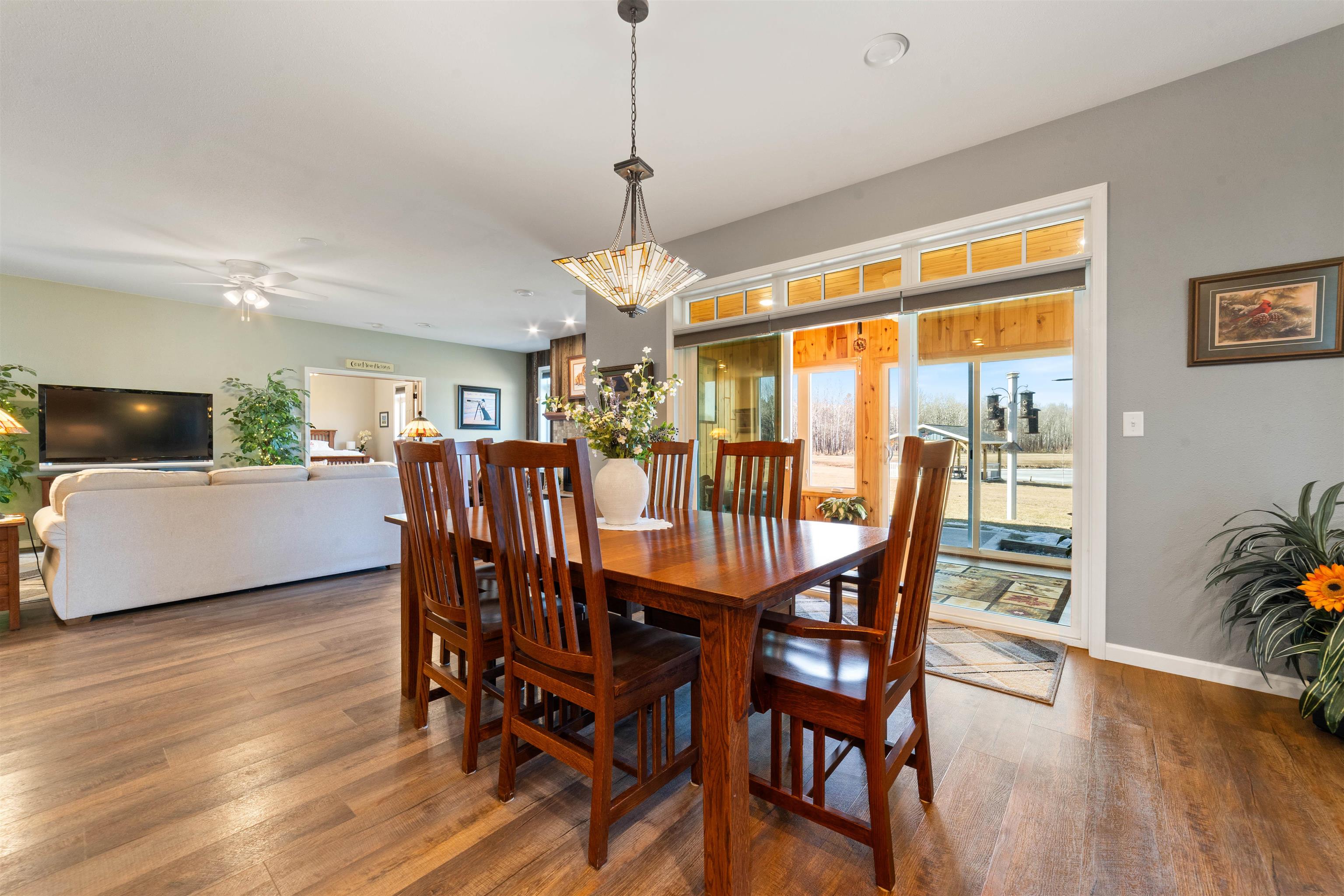 7117 Saginaw Road Saginaw, MN 55779 - Photo 13 of 81 Dining area