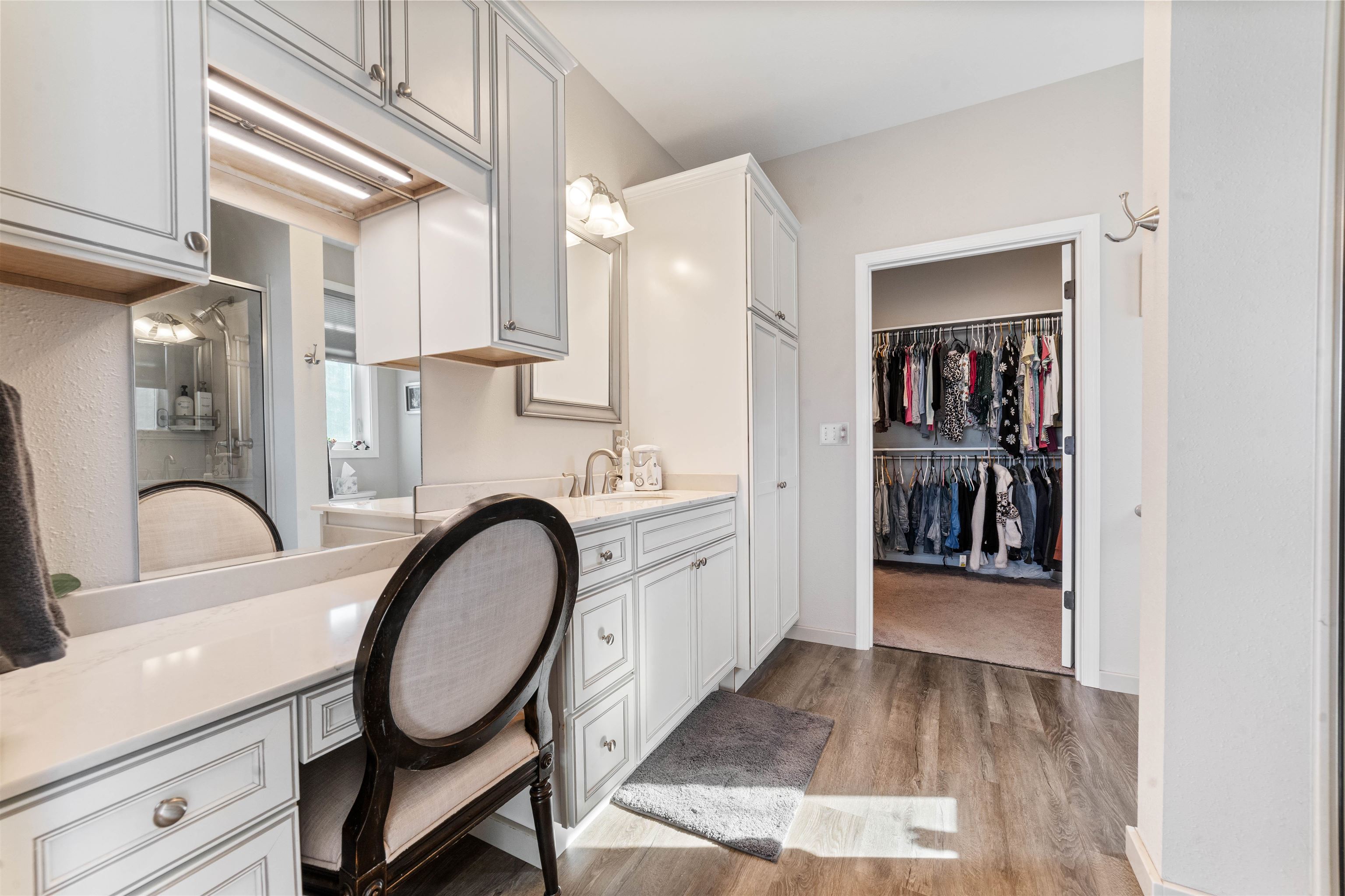 7117 Saginaw Road Saginaw, MN 55779 - Photo 19 of 81 Master suite