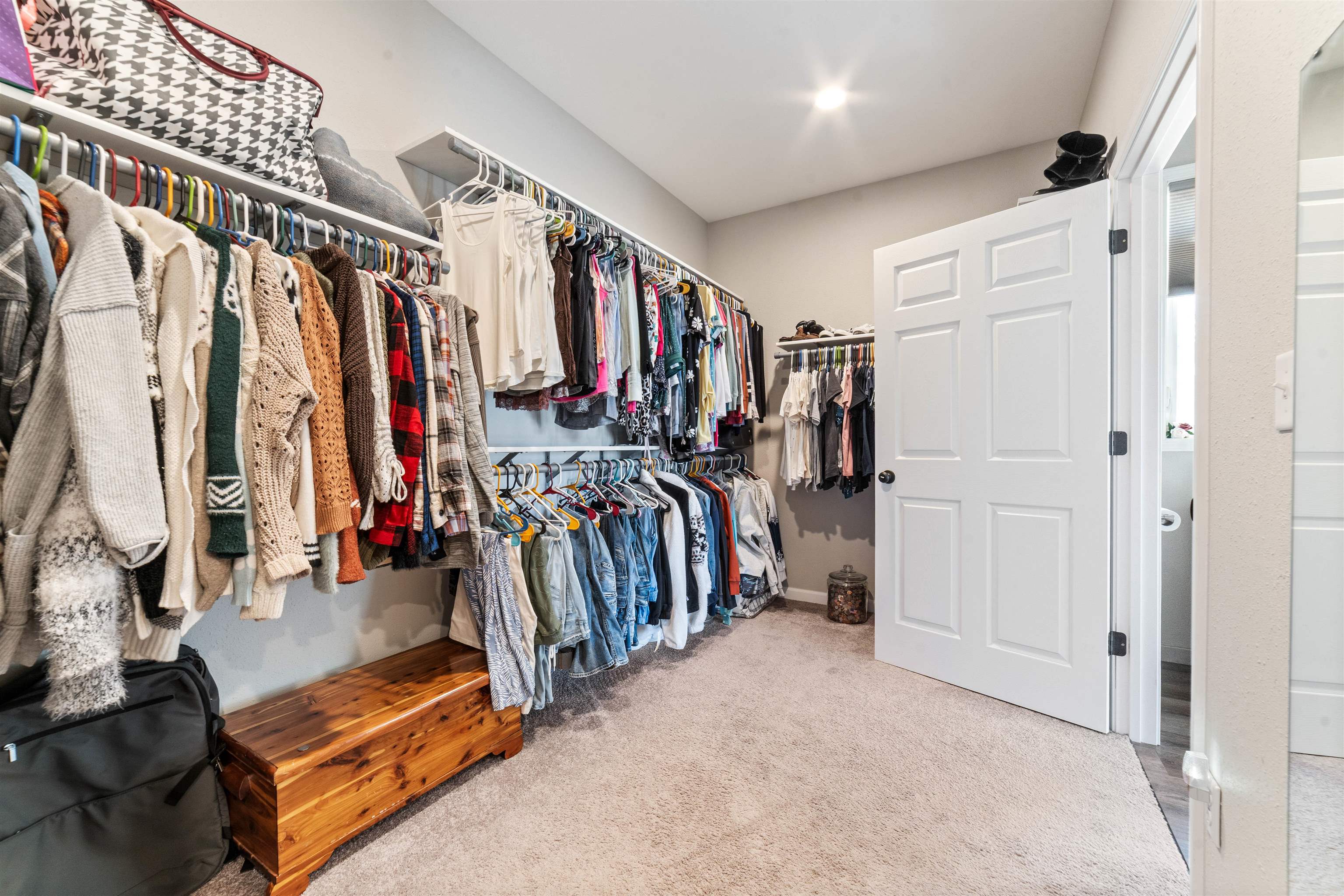 7117 Saginaw Road Saginaw, MN 55779 - Photo 21 of 81 Walk-in closet