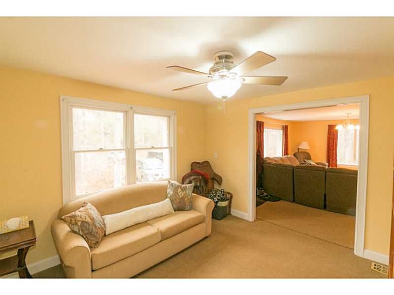 22 Briggs Road Foster, RI 02825 - Photo 6 of 18 Studio/Study/Office.