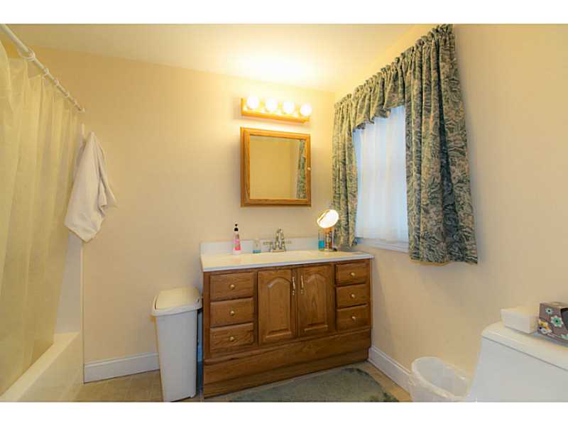 22 Briggs Road Foster, RI 02825 - Photo 9 of 18 Master Bath/Spa.