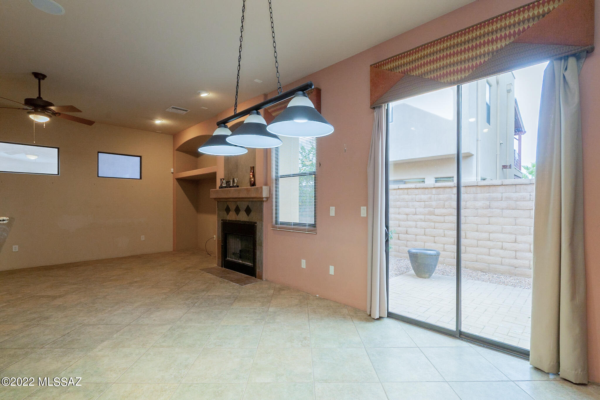 175 East Castlefield Circle Tucson, AZ 85704 - Photo 19 of 48