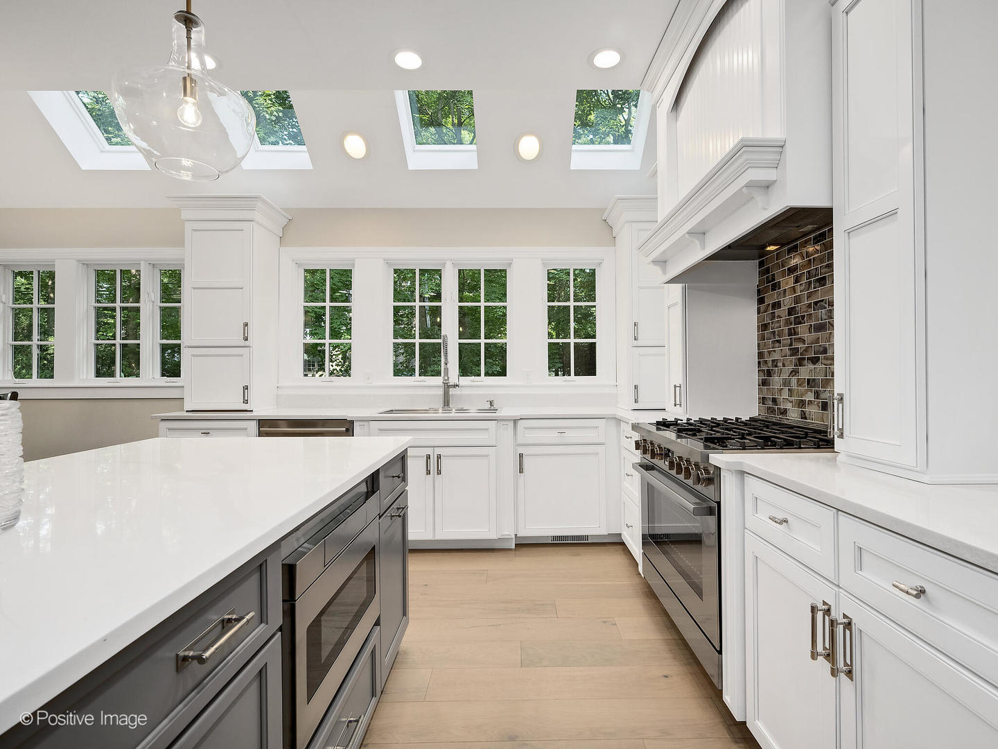 1360 Turvey Road Downers Grove, IL 60515 - Photo 13 of 57