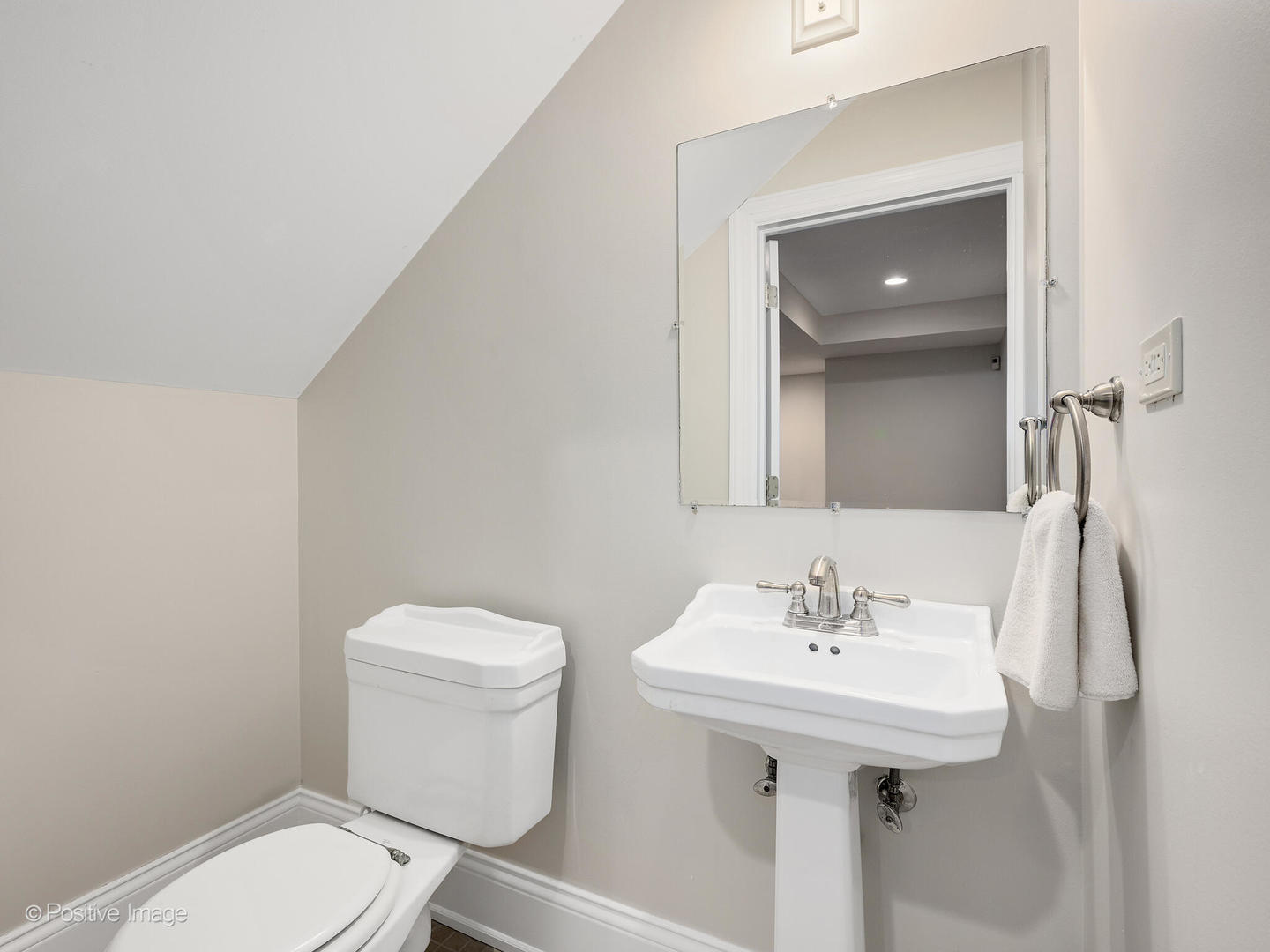 1360 Turvey Road Downers Grove, IL 60515 - Photo 41 of 57