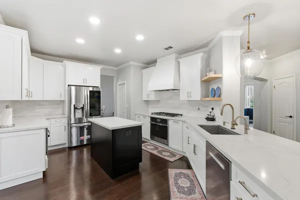 $997,900 | 10340 North Sinclair Circle, Fresno, CA 93730