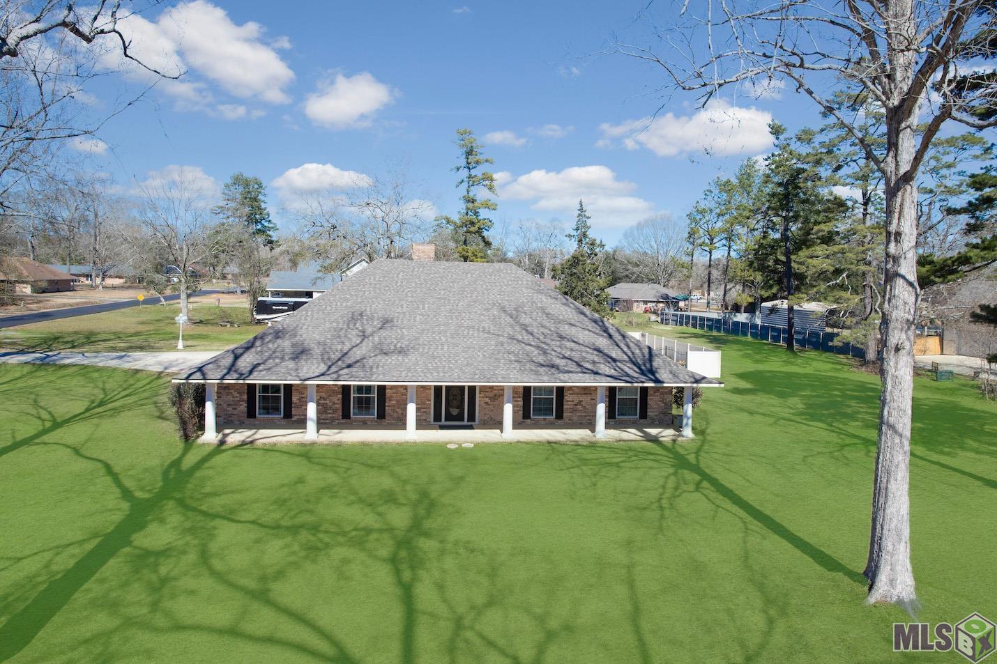 6152 Morgan Road Greenwell Springs, LA 70739 - Photo 2 of 16 Gallery Image 2