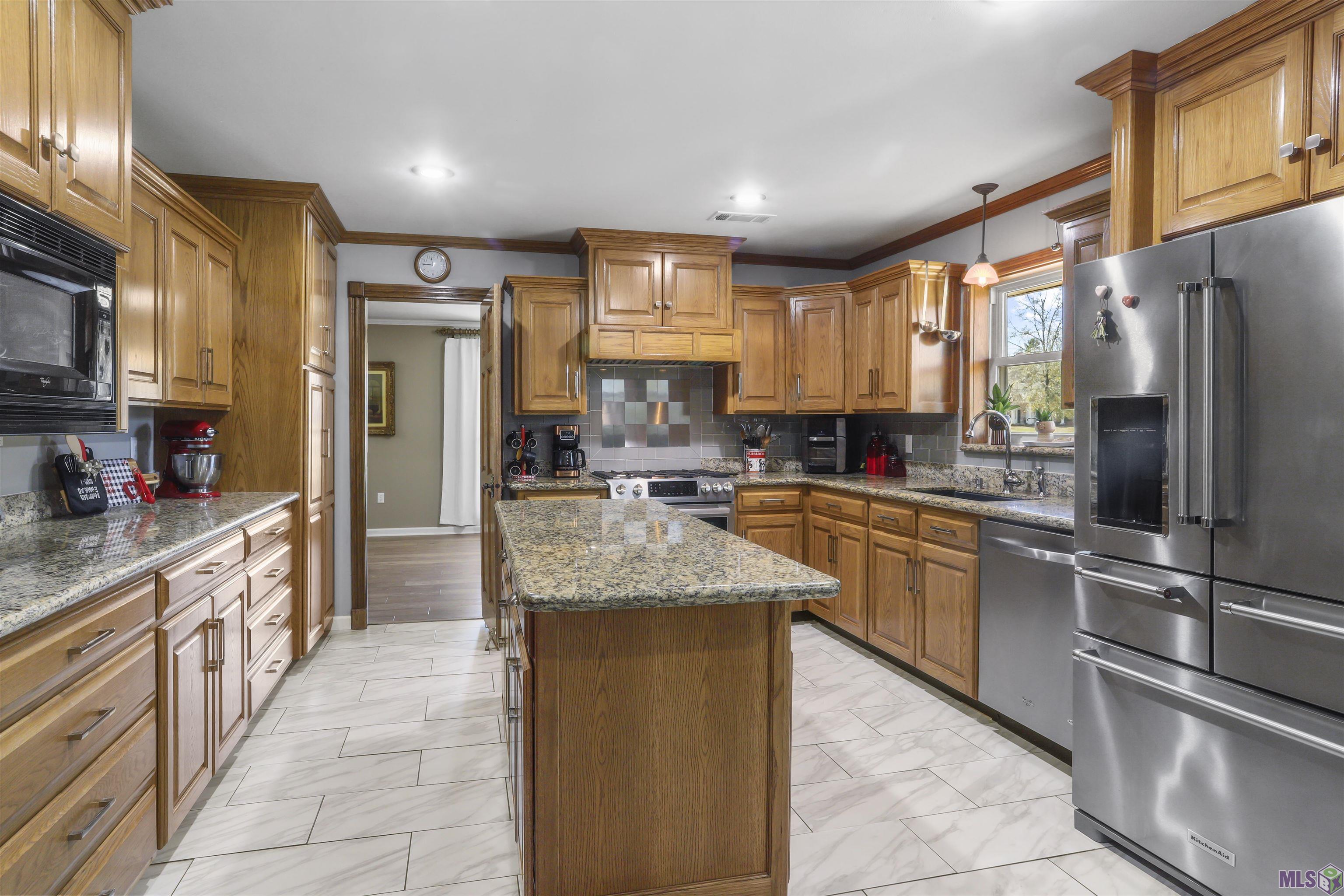 6152 Morgan Road Greenwell Springs, LA 70739 - Photo 7 of 16 Gallery Image 7