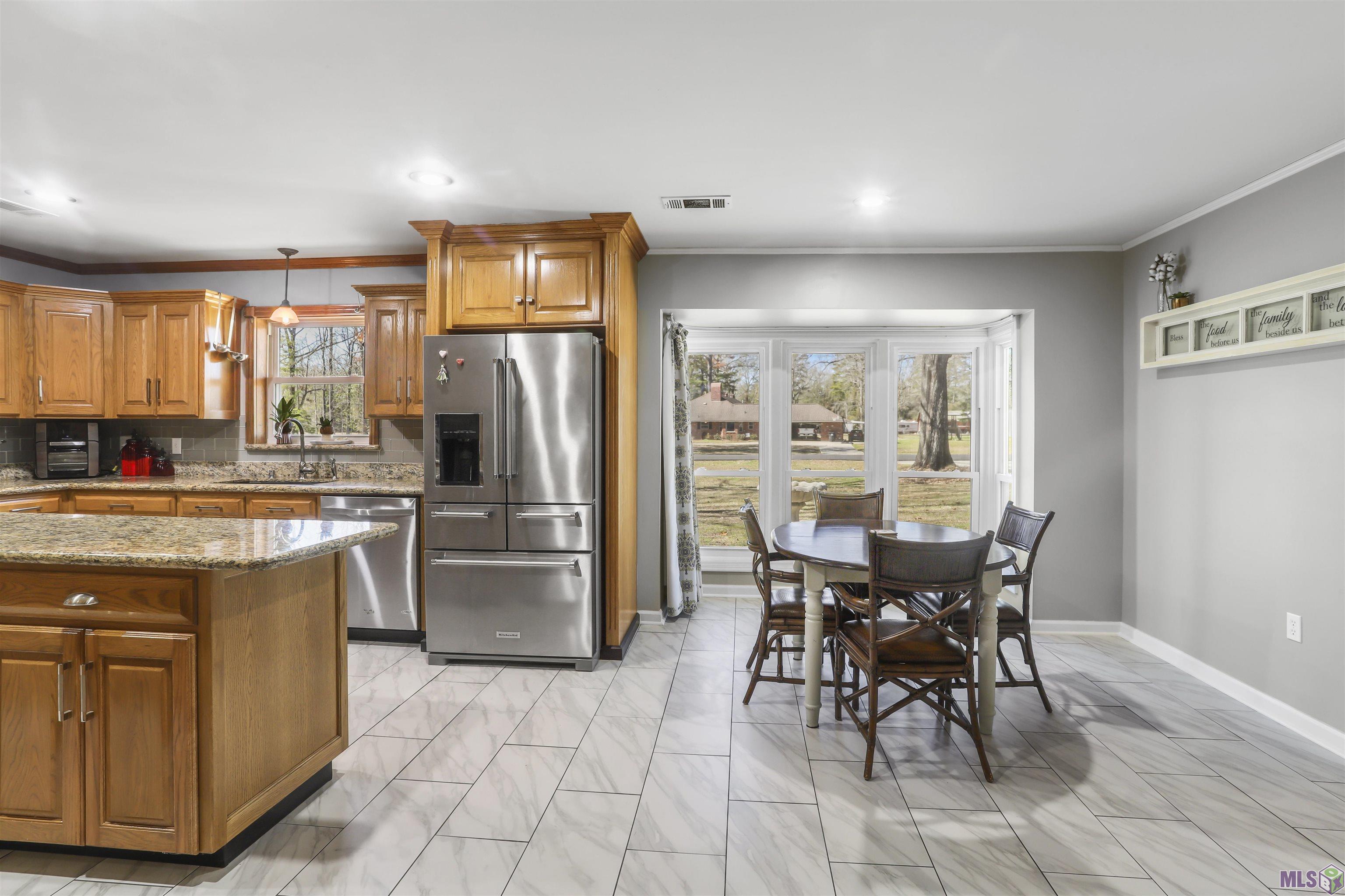 6152 Morgan Road Greenwell Springs, LA 70739 - Photo 9 of 16 Gallery Image 9