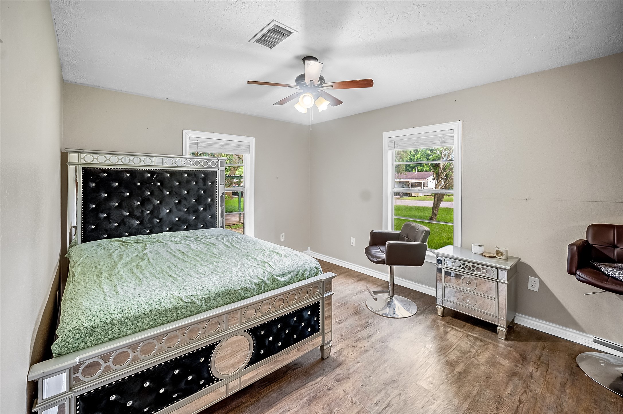 705 Akers Street Angleton, TX 77515 - Photo 10 of 15