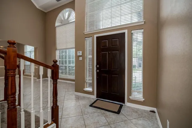 a view of a entryway door of the house