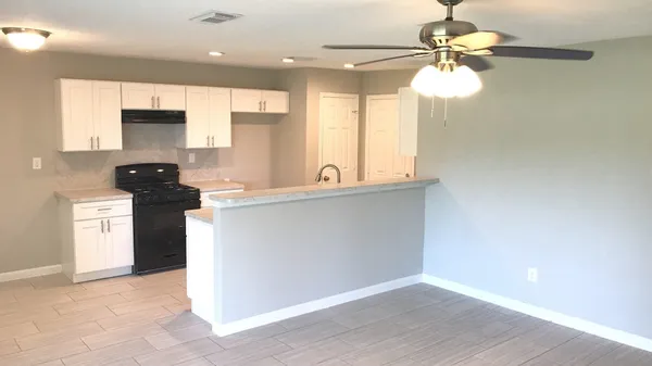 $1,650 | 205 Grantham Road, Baytown, TX 77521