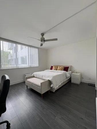 $1,750 | 4200 Hillcrest Drive, Unit 208, Hollywood, FL 33021