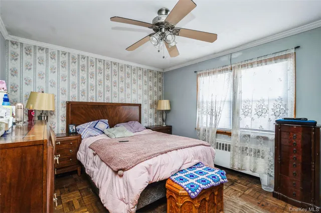 $649,000 | 5 Scherer Street, Bethpage, NY 11714